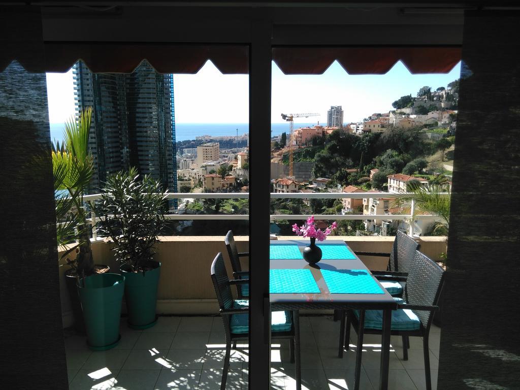 בוסוליי Monaco Pool Sea View Apartments מראה חיצוני תמונה