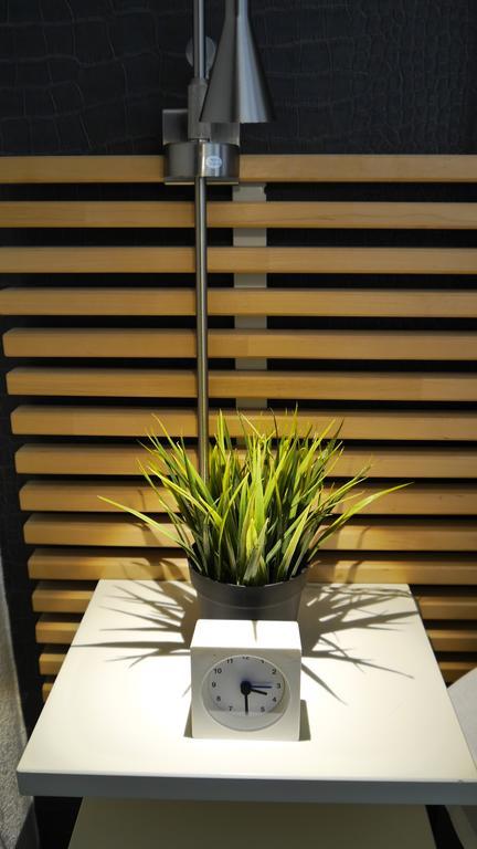 בוסוליי Monaco Pool Sea View Apartments מראה חיצוני תמונה