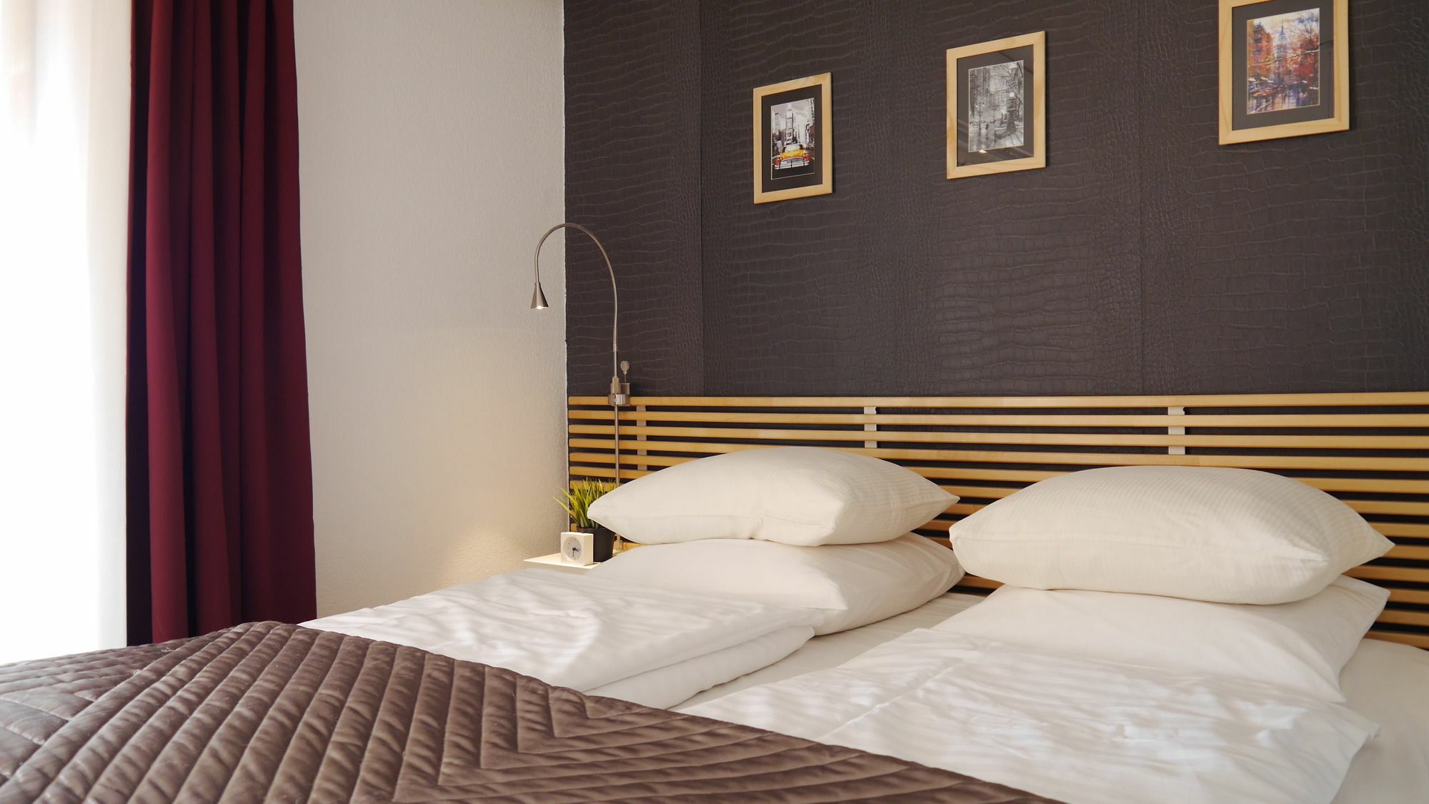 בוסוליי Monaco Pool Sea View Apartments מראה חיצוני תמונה